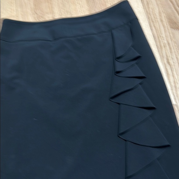 Pencil Skirt - Ruffled Black WHBM - Picture 3 of 6